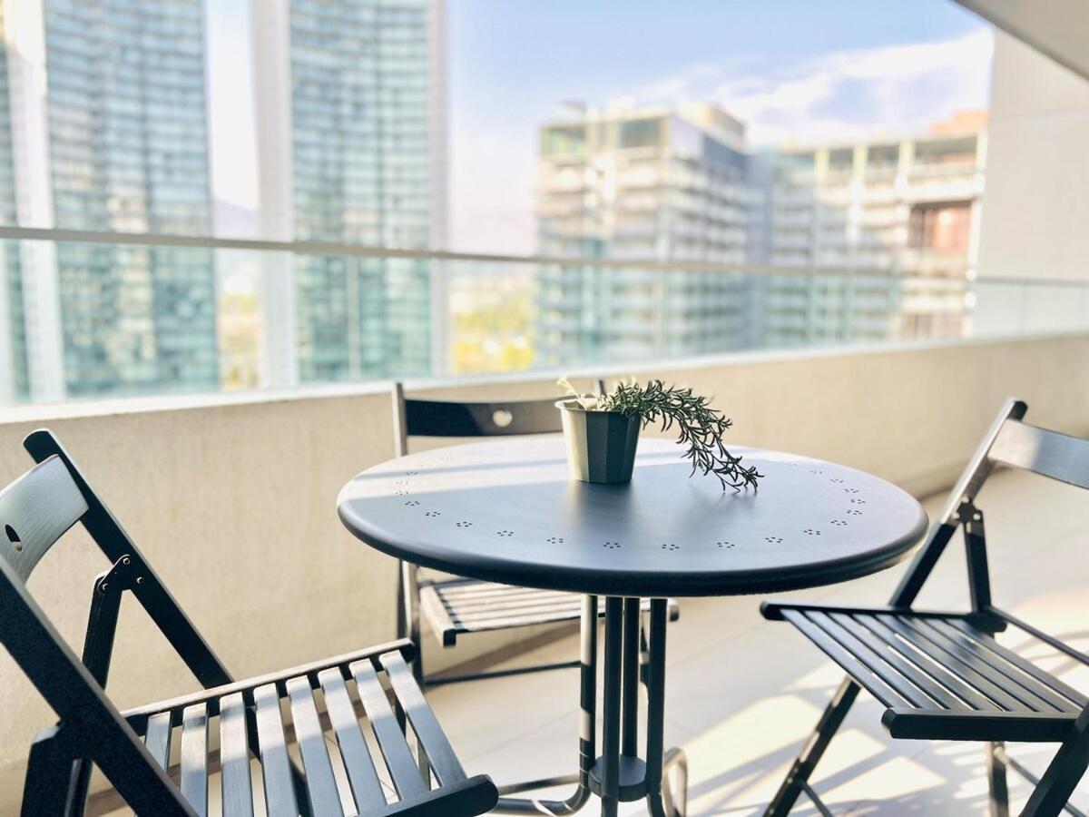 Estilo Y Comodidad A Pasos De Parque Arauco Apartamento Santiago